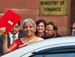 संसद का बजट सत्र शुरू, रविवार को पहली बार पेश होगा आम बजट