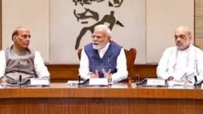 पश्चिम एशिया संकट के बीच केंद्र सरकार अलर्ट, PM मोदी शाम को करेंगे हाई-लेवल मीटिंग