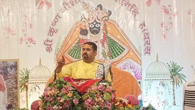 सन्तों की सेवा से खुलते हैं मुक्ति के द्वार – डॉ. गोपेश्वर महाराज