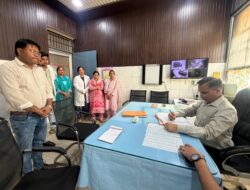 डा0 वेद प्रकाश-मुख्य चिकित्साधिकारी, हाथरस द्वारा आज दिनांक- 06.06.2026 को प्रातः 08ः50 पर सामुदायिक स्वास्थ्य केन्द्र, सासनी का औचक निरीक्षण किया