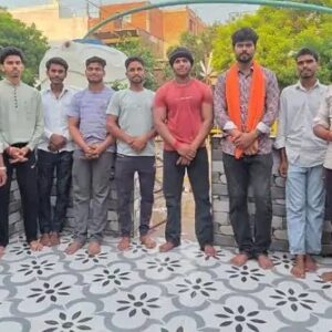 विश्व कल्याण की कामना से बजरंगियों ने सामूहिक हनुमान चालीसा पाठ