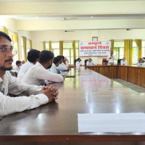नवागत तहसीलदार ने अधिवक्ताओं के साथ की बैठक, समस्याओं के निस्तारण का दिलाया भरोसा