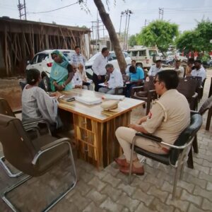 संपूर्ण समाधान दिवस में आधा दर्जन शिकायतें दर्ज, दो का मौके पर निस्तारण