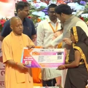UP:रसोइयों का मानदेय बढ़कर हुआ 3 हजार, कैशलेस इलाज की सुविधा भी