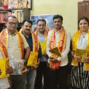 हाथरस। नेकी की दुकान के पदाधिकारियों का भव्य स्वागत,
