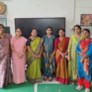 Hathras; पल्लवी चतुर्वेदी को राज्य अध्यापक पुरस्कारके लिए चयन