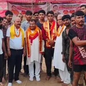 Hathras; कौमरी गांव में विशाल कबड्डी टूर्नामेंट शुरूइंजीनियर अरुण सिंह ने फीता काटकर किया उद्घाटन, खिलाड़ियों में उत्साह