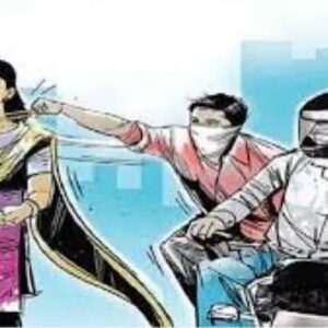 Hathras; बाइक सवार बदमाशों ने महिला के कान के कुंडल लूटे