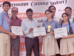 Hathras; सेवा संकल्प अभियान में बच्चों ने दिखाई प्रतिभा