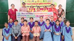 Hathras;कविता के जरिए बच्चों ने दिया पौष्टिक आहार का संदेश