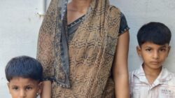 बुलंदशहर: पति की मौत के मामले में आरोपियों की गिरफ्तारी न होने का आरोप, मुख्यमंत्री से लगाई न्याय की गुहार